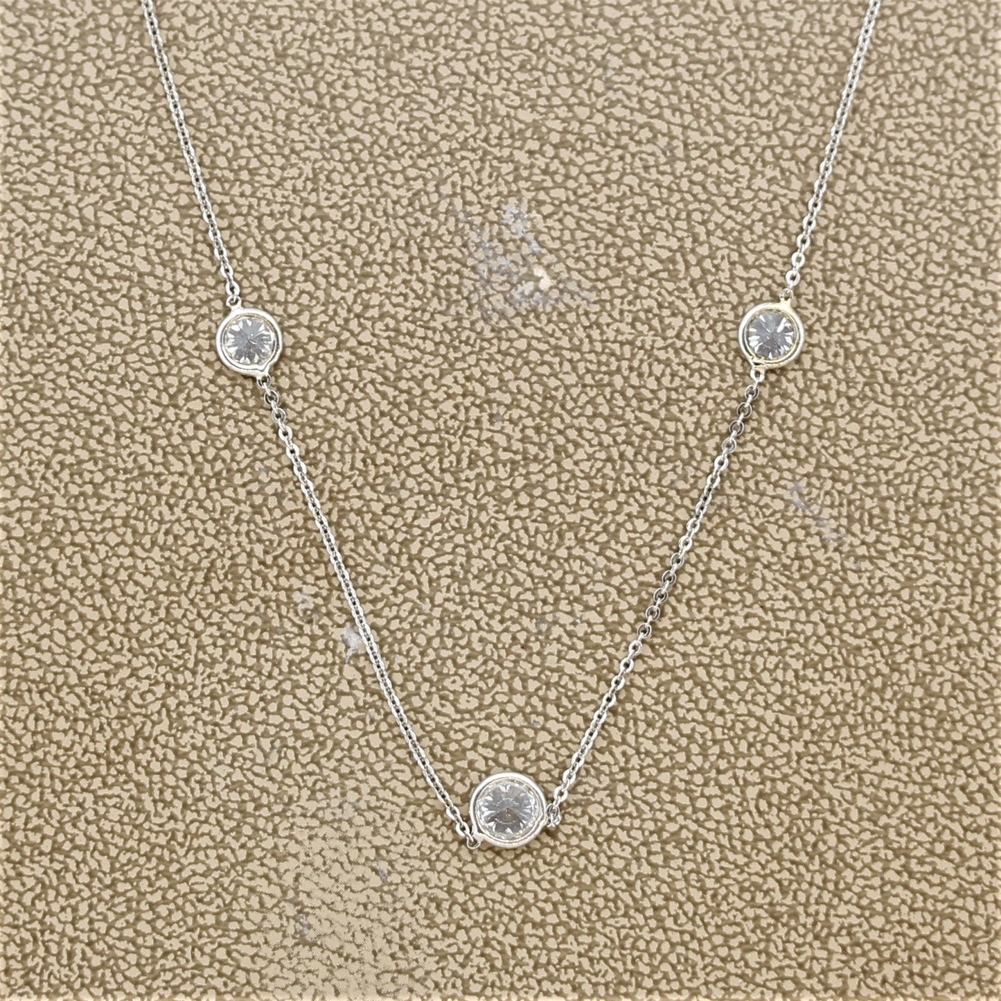 Diamond Gold ¡°3-Stone¡± Necklace