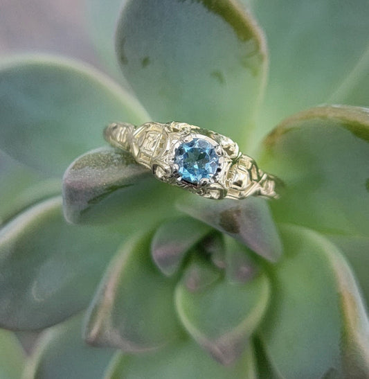 18-14k gold filigree aquamarine ring