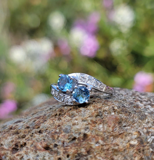 14k white gold Retro Aquamarine & Diamond estate Ring